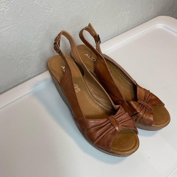 Aldo Womems Shoes Sz 40  Brown Leather Platform - Picture 1 of 6